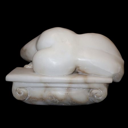 Michele Valenza (Villalba 1950)  - Nudo di uomo disteso su capitello, unico blocco