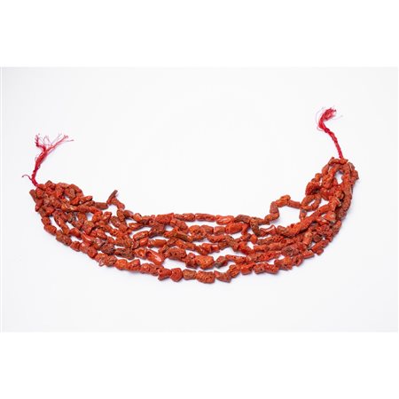 SEI FILI di corallo spugnoso