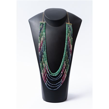COLLANA 7 fili smeraldi, zaffiri, rubini, chiusura oro 18 KT
