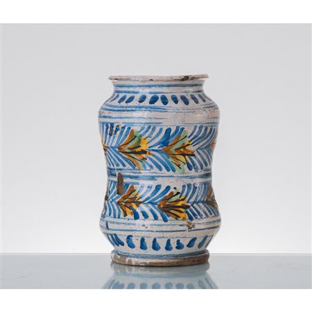 MANIFATTURA SICILIANA DEL XVIII SECOLO, Cilindro