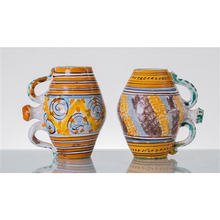 MANIFATTURA ARIANO IRPINO DEI PRIMI DEL '900, Coppia fiasche