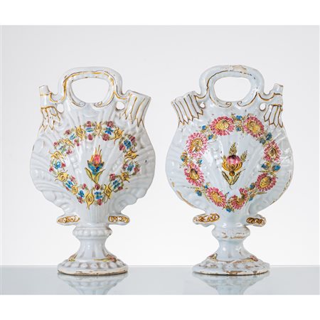 MANIFATTURA FRANCESE DEL XIX SECOLO, Coppia di fioriere