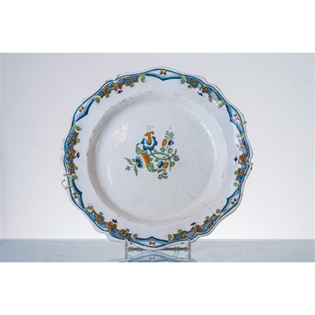 MANIFATTURA ITALIANA DELLA FINE DEL XVIII SECOLO, Piatto