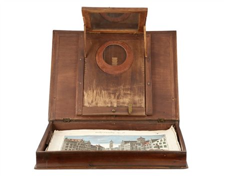 Zograscopio per vedute ottiche con cassa in legno in foggia di libro (cm 54,5x4