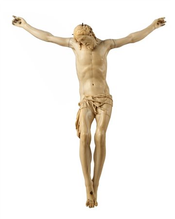 Arte del secolo XVIII. Cristo crocifisso in avorio scolpito (cm 22x26,5) montat