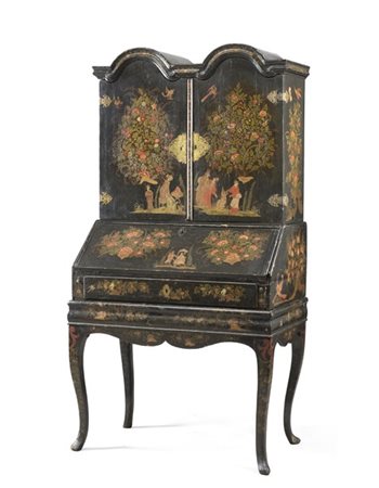 Trumeau in legno laccato in policromia a chineserie su fondo nero, parte superi