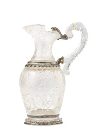 Piccolo versatoio in cristallo inciso con volute fogliate e vaso di fiori, ghie