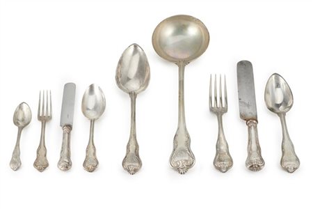 Servizio di posate in argento composto da dodici forchette, dodici cucchiai e d