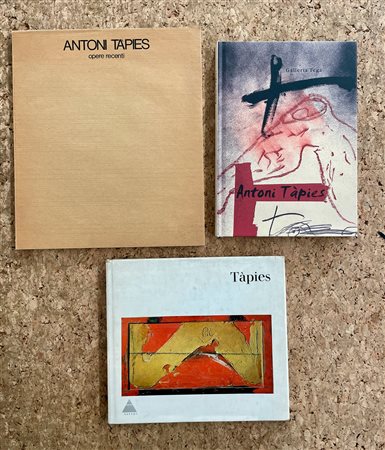 ANTONI TÀPIES  - Lotto unico di 3 cataloghi