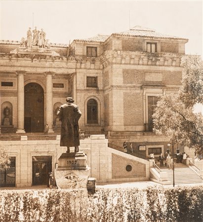 Tina Modotti (1896 - 1942)  - Museo del Prado, Madrid, 1936/1939