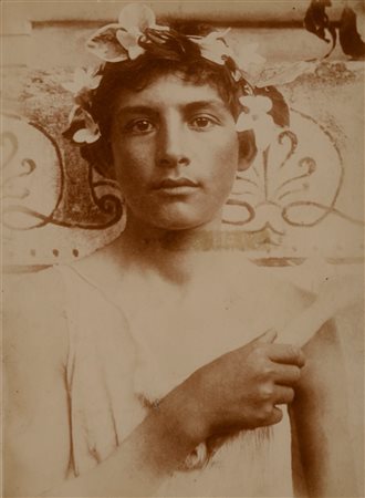 Baron Wilhelm von Gloeden (1856 - 1931)  - Senza titolo (Giovane siciliano), 1900s