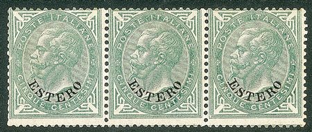 Uffici Postali all'Estero - Levante - Emissioni generali - Striscia di tre del 5 cent. verde grigio, sovrastampato ESTERO