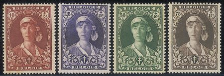 Europa e Oltremare - Belgio - 1931 - Pro Opere Antitubercolari Effigie della Regina Elisabetta (326/332)