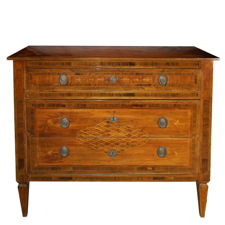 Cassettone a tre cassetti in stile Maria Teresa con piedi troncopiramidali