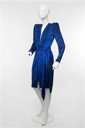 Andrea Odicini: abito da cerimonia in seta blu con sciarpa/cintura in...
