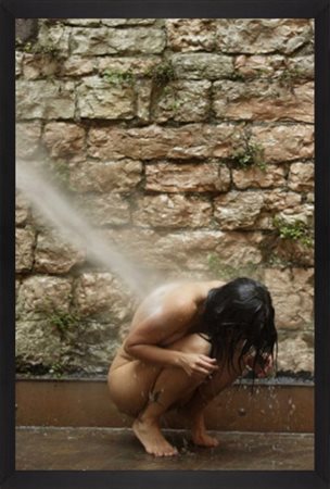 Regina José Galindo, “Pulizia Sociale", 2006, Lambda su forex, Edizione 3/5,...