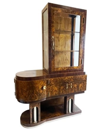 Vetrina Art Déco, 20° secolo. Cassettone impiallacciato in radica,...