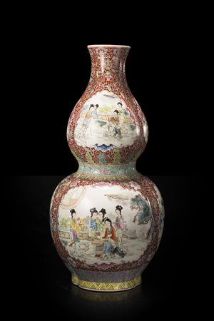 Grande vaso a forma di doppie zucche in porcellana Famiglia Rosa decorato con...