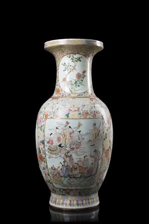 Grande vaso Famiglia Rosa con corpo ovoidale e bocca strombata decorato con...