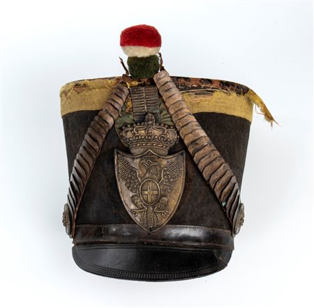  
Italia, Regno di Sardegna, Shako da truppa di fanteria prima metà XIX sec.
 