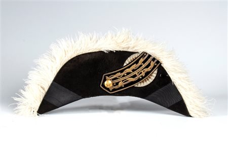  
Feluca per l'uniforme da palazzo della Guardia Nobile  Pontificia ultimo quarto XIX sec.
 