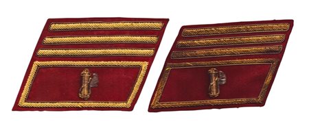  
MVSN, Console comandante, lotto di due gradi da fez prima metà XX sec.
 60x80 mm