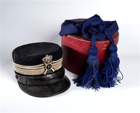  
Berretto M.1903 da Ufficiale di Fanteria primo quarto XX sec.
 