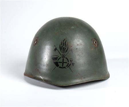  
Elmetto M.33 da Palafreniere o Depositi di Cavalleria prima metà XX sec.
 