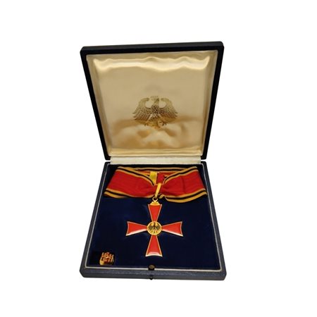  
Germania, Repubblica Federale, Ordine al Merito, insegna di commendatote metà XX sec
 60x90 mm