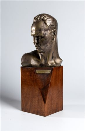  
Busto di Carlo Del Croix prima metà XX sec.
fusione di bronzo a cera persa 36x18 cm