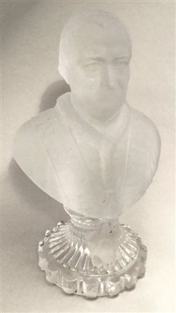  
Busto in cristallo di Pio IX fine XIX sec.
 25x16 cm