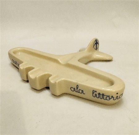  
Posacenere dell'ala littoria prima metà XX sec.
 22x17 cm