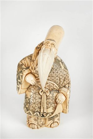  
Okimono in avorio 
 Cm 24×13×12,5