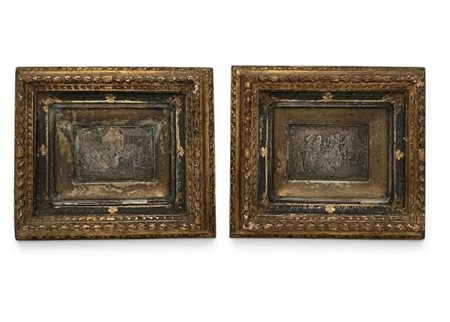  
Coppia di placche 
 Cadauna cm 10x14