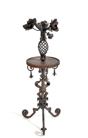  
Portavasi 
 Cm 115x37