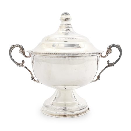 Zuccheriera con prese laterali in argento 800