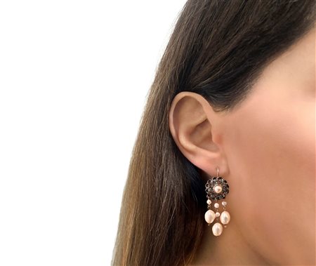 Orecchini in argento 925 con scaglie di brillanti e perle