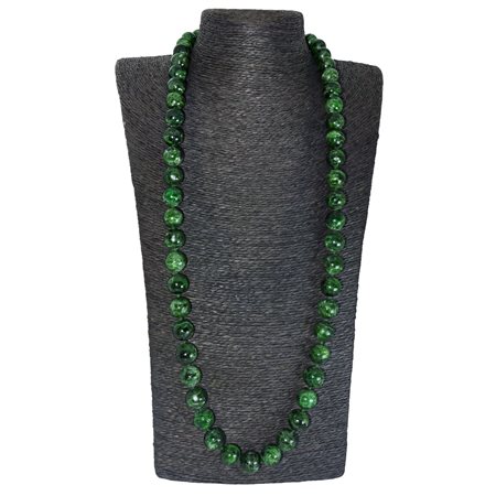 Collana ad un filo con sfere sfaccettate in granato verde