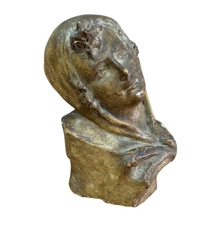 Scultura in scagliola, periodo XIX secolo raffigurante Volto femminile....
