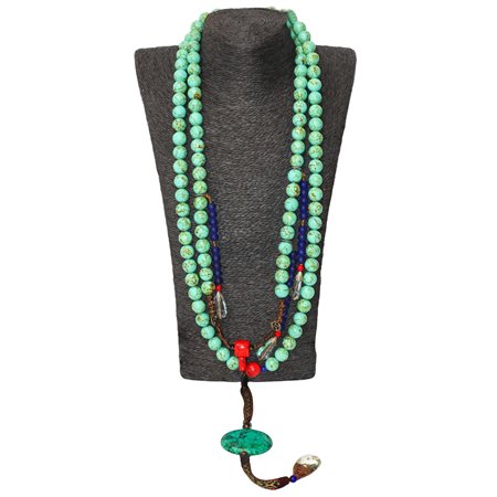 Collana con pietre verdi e pendenti, dinastia Qing, 1644/1912
