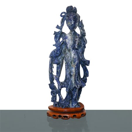 Guanin in lapislazzulo