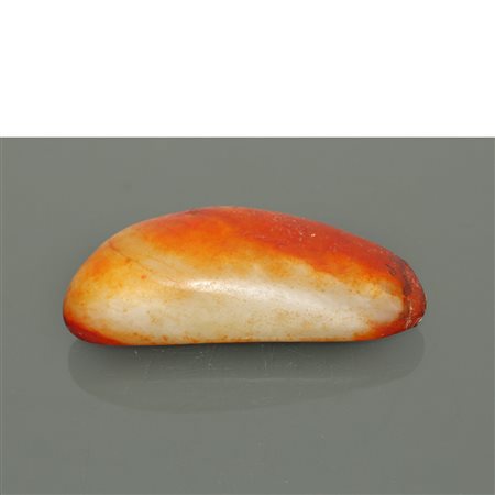 Ornamento naturale in giada bianca, 19° secolo