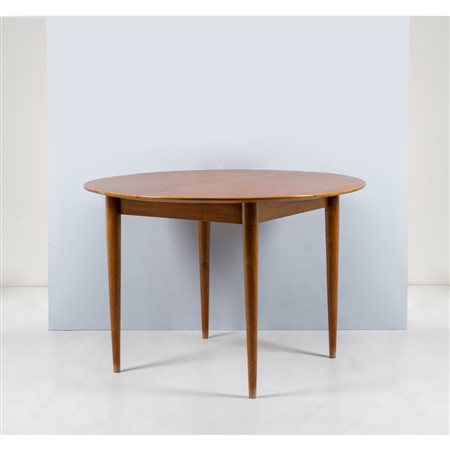 PRODUZIONE SCANDINAVA 1960 ca., Tavolo da pranzo