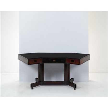 GIANFRANCO FRATTINI, Scrivania