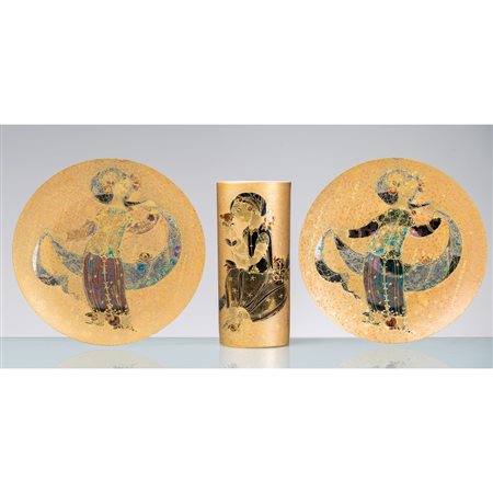 BJORN WIINBLAD, Due piatti ed un vaso