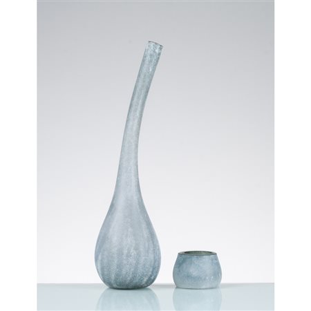 CENEDESE (Attr.), Due vasi di forma differente in vetro