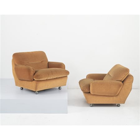 1P, Coppia di poltrone