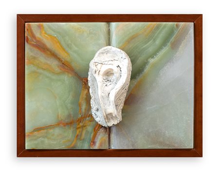 MIRELLA BENTIVOGLIO (1922-2017) - Senza Titolo (Libro con fossile), 1999