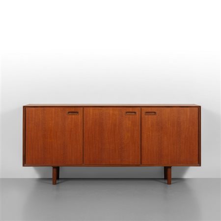 CREDENZA