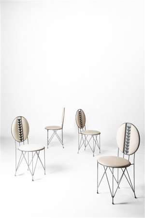 Frank Lloyd Wright (1867 - 1959)  - Set di quattro sedie modello 'Midway 2', 1914